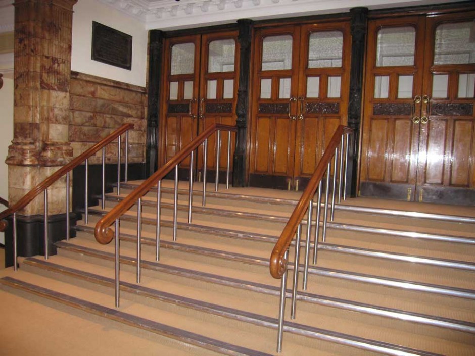 BTH-entrance-stairs